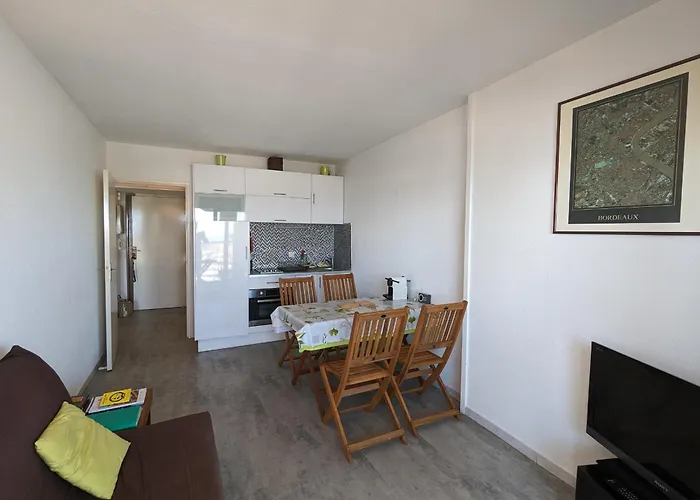 Apartment T2 35m2 Au Port D'arcachon Avec Balcon Et Parking Securise - Fr-1-420-28 Arcachon